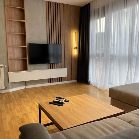 Leo Lux 2 Apartman Ni Kültér fotó