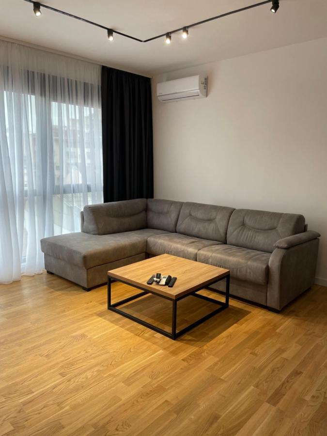 Leo Lux 2 Apartman Ni Kültér fotó